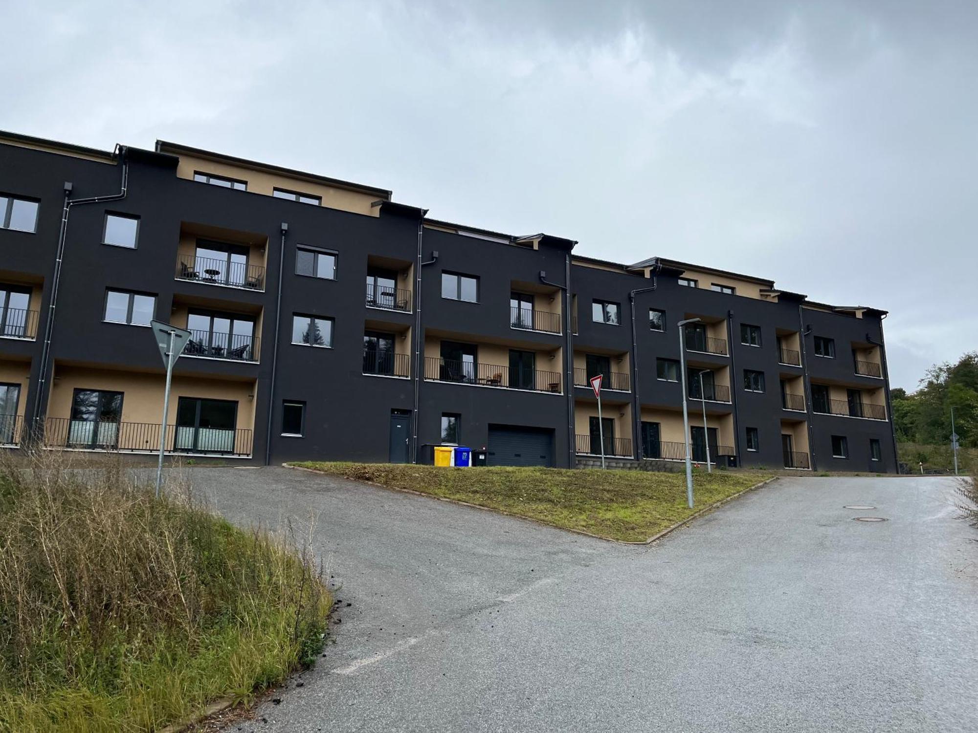 Apartman Hruska 切尔尼杜尔 外观 照片
