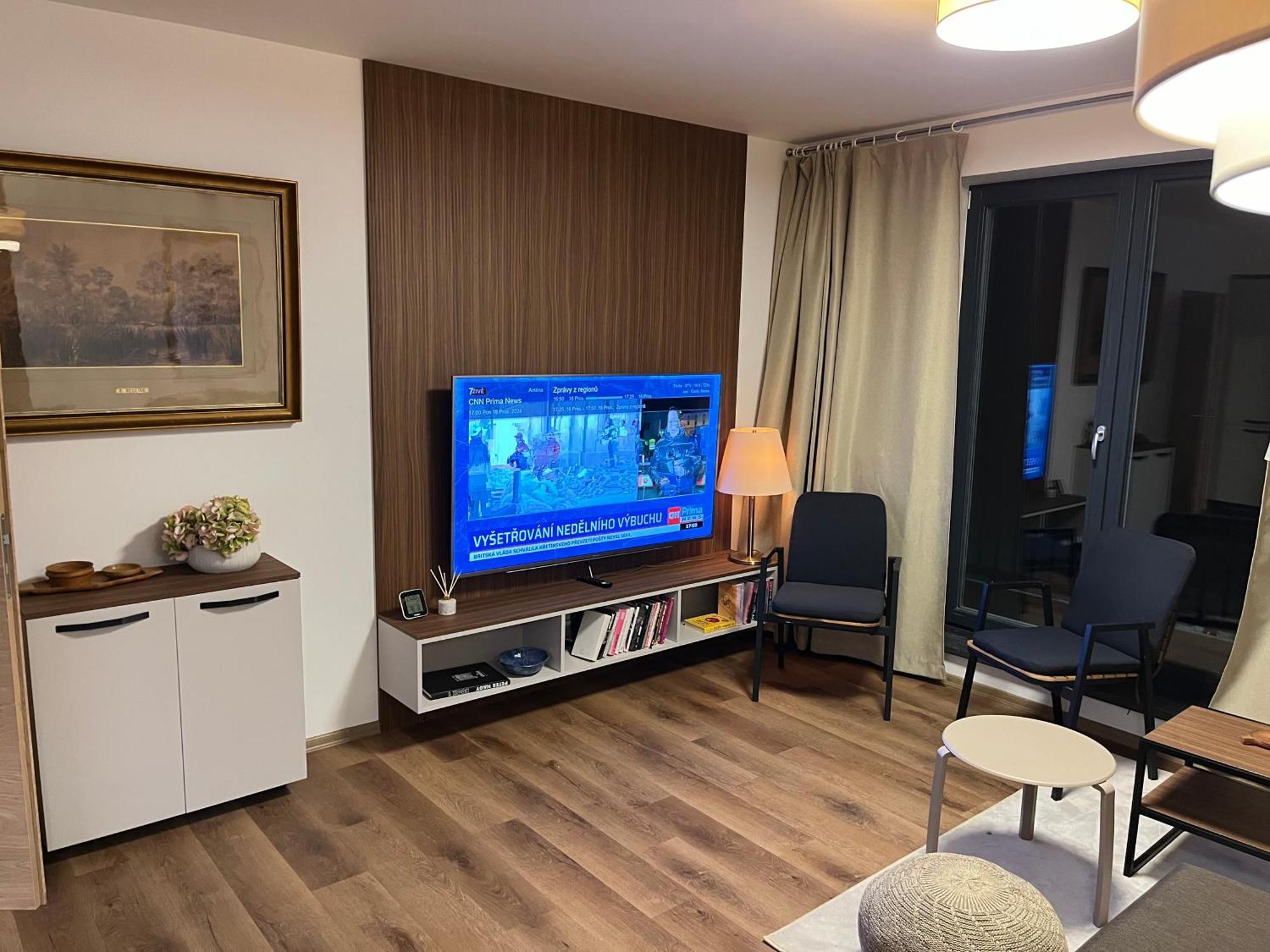 Apartman Hruska 切尔尼杜尔 外观 照片