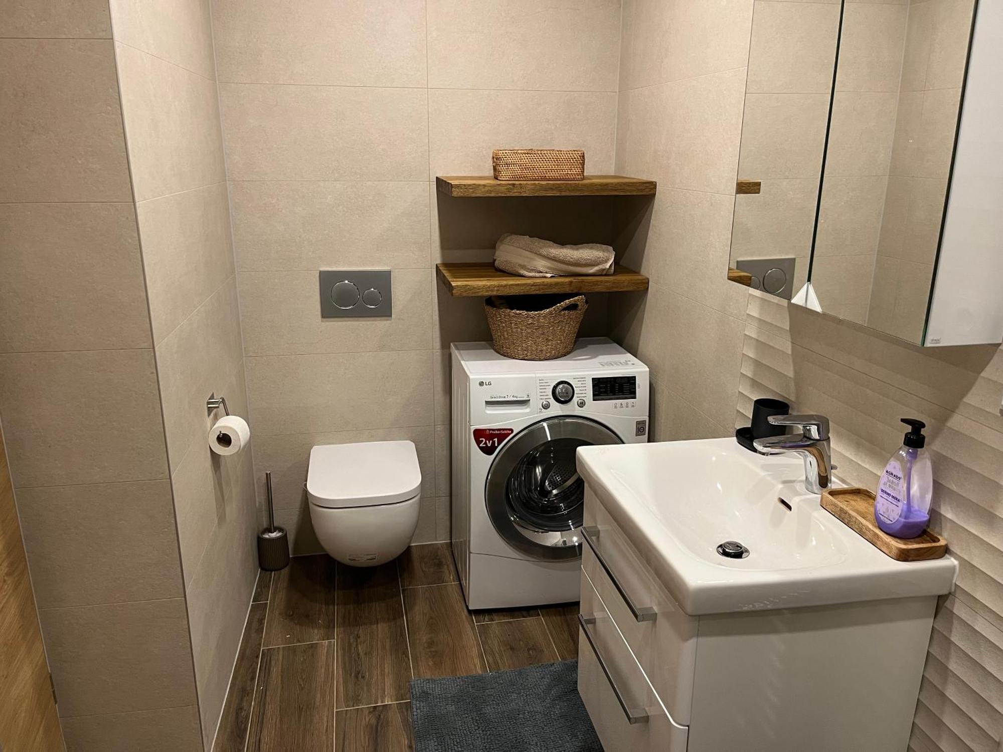 Apartman Hruska 切尔尼杜尔 外观 照片